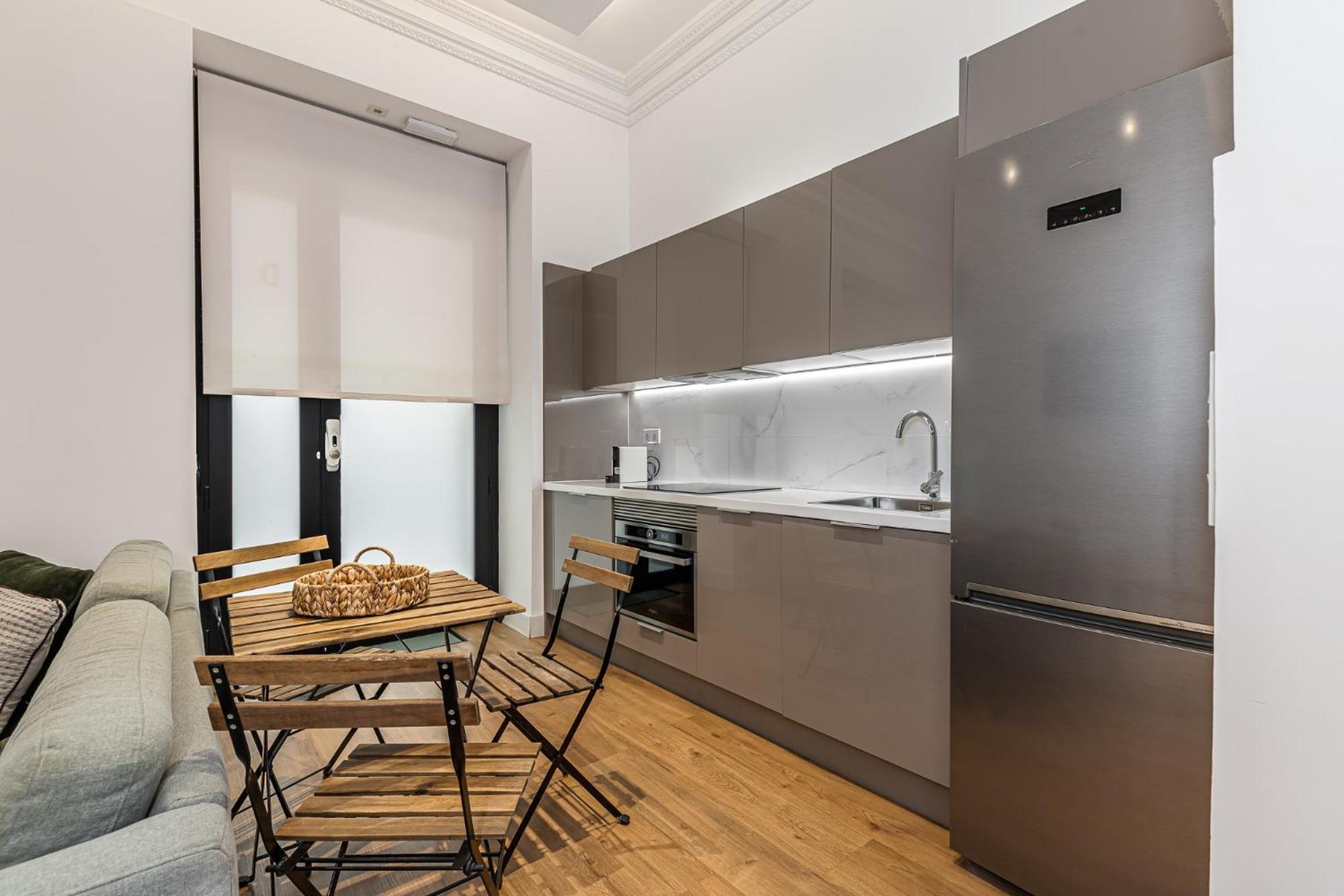 Waou Essence I Anton Martin Apartment Madrid Exterior photo
